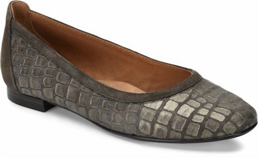 Women's Maretto Flat Shoe In Grey