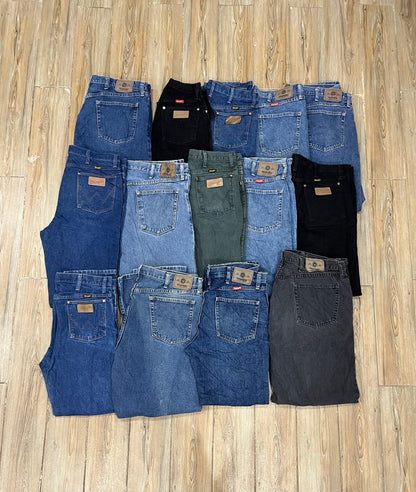 Wrangler Jeans - 15 Pieces