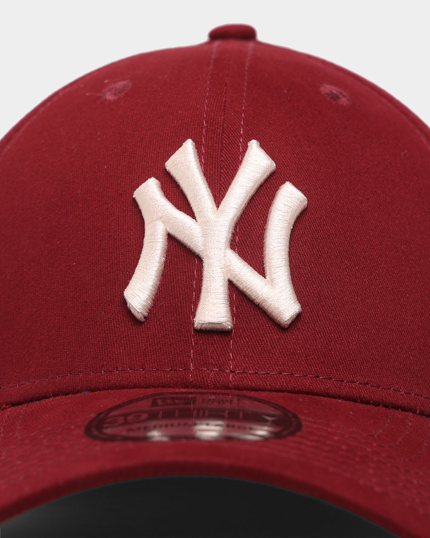 New Era New York Yankees 'Cardinal Peached Twill' 39THIRTY Stretch Fit Cardinal