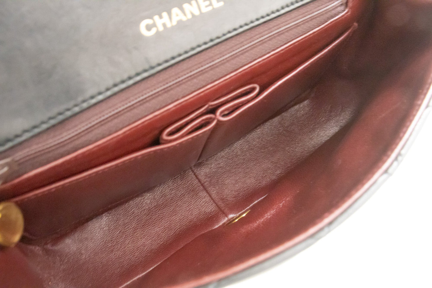 Chanel Full Flap  Leather Shoulder Bag (Pre-Owned)