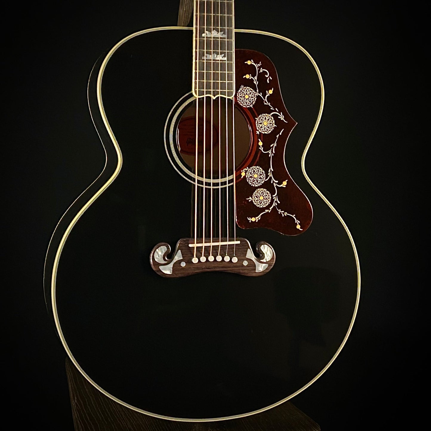 Gibson Elvis SJ-200 - Ebony