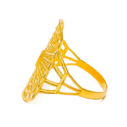 Impressive Exquisite 22k Gold Ring