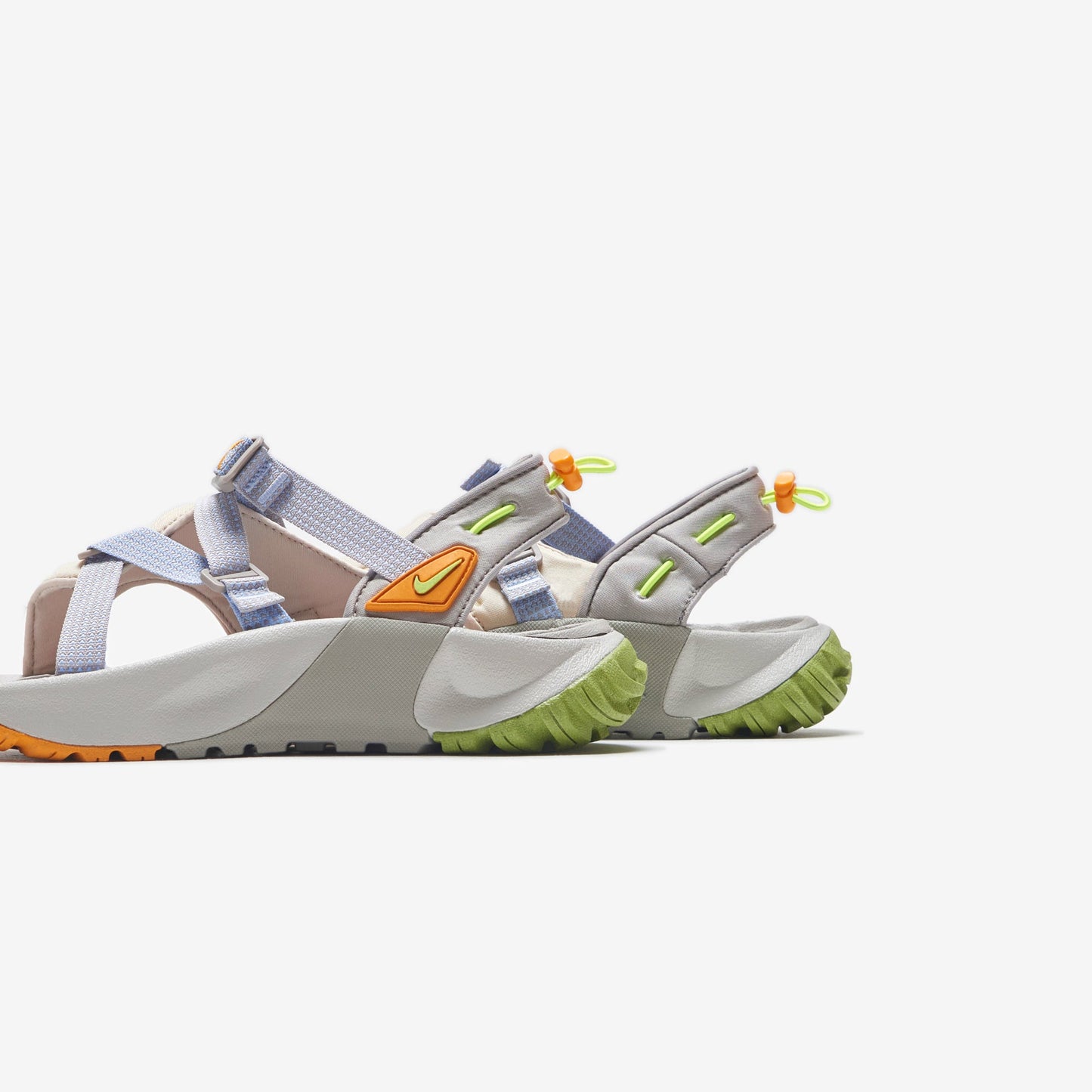 Nike Oneonta Sandal - Sanddrift / Light Iron Ore / Cobblestone / Volt / Enigma Stone / Kumquat