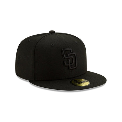 San Diego Padres Black On Black 59FIFTY Cerrada